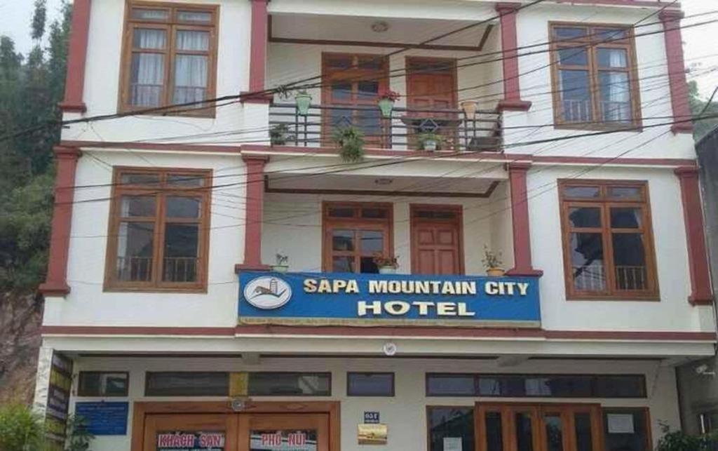 Mountain City Hotel Sa Pa Esterno foto