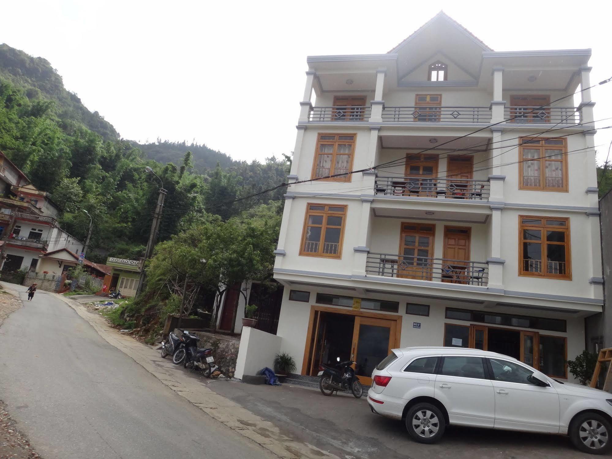 Mountain City Hotel Sa Pa Esterno foto